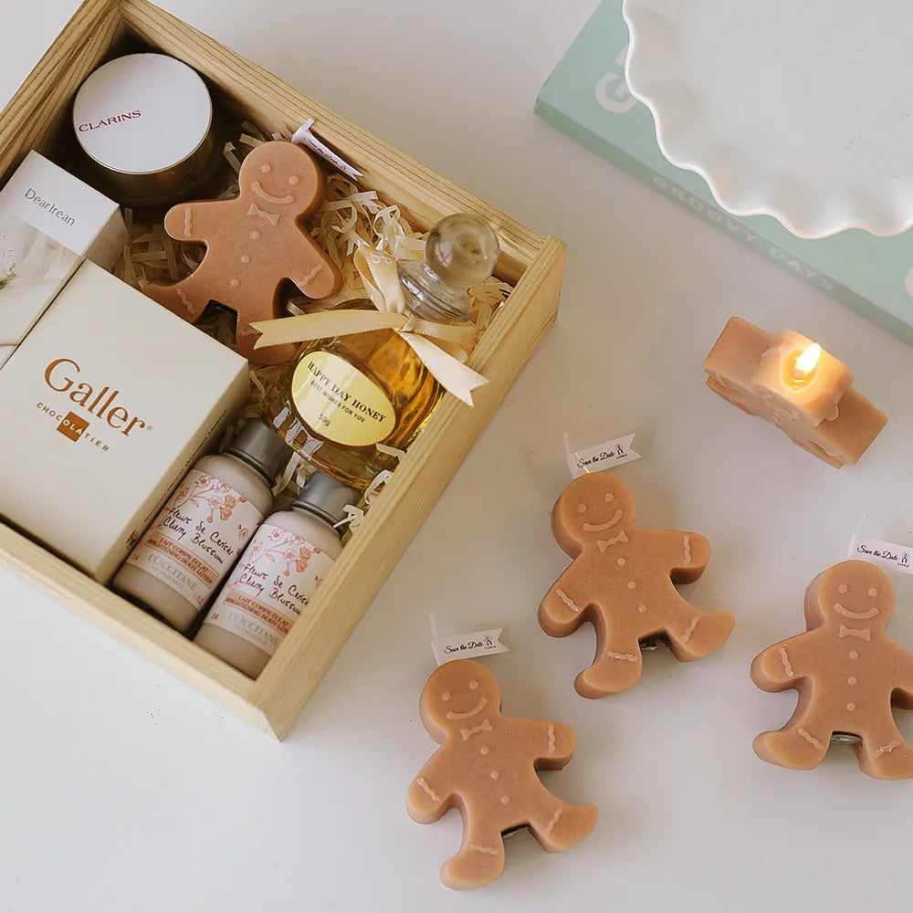 Gingerbread Man Candle