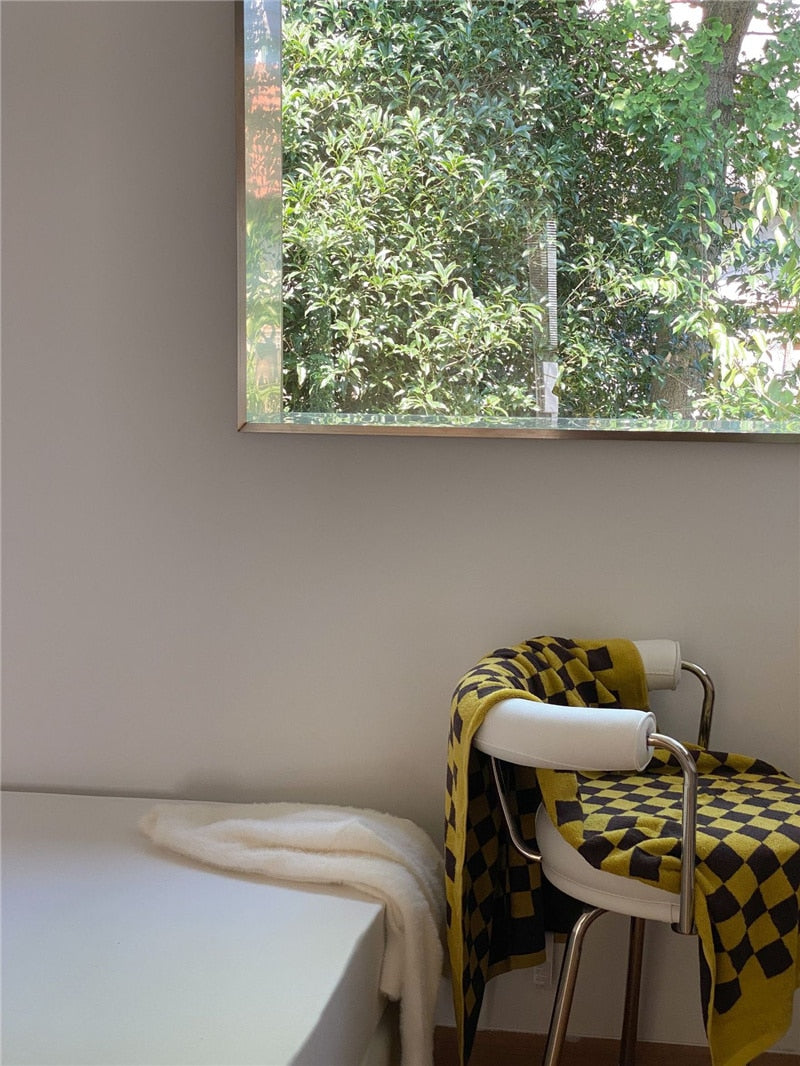 Retro Checkered Towel